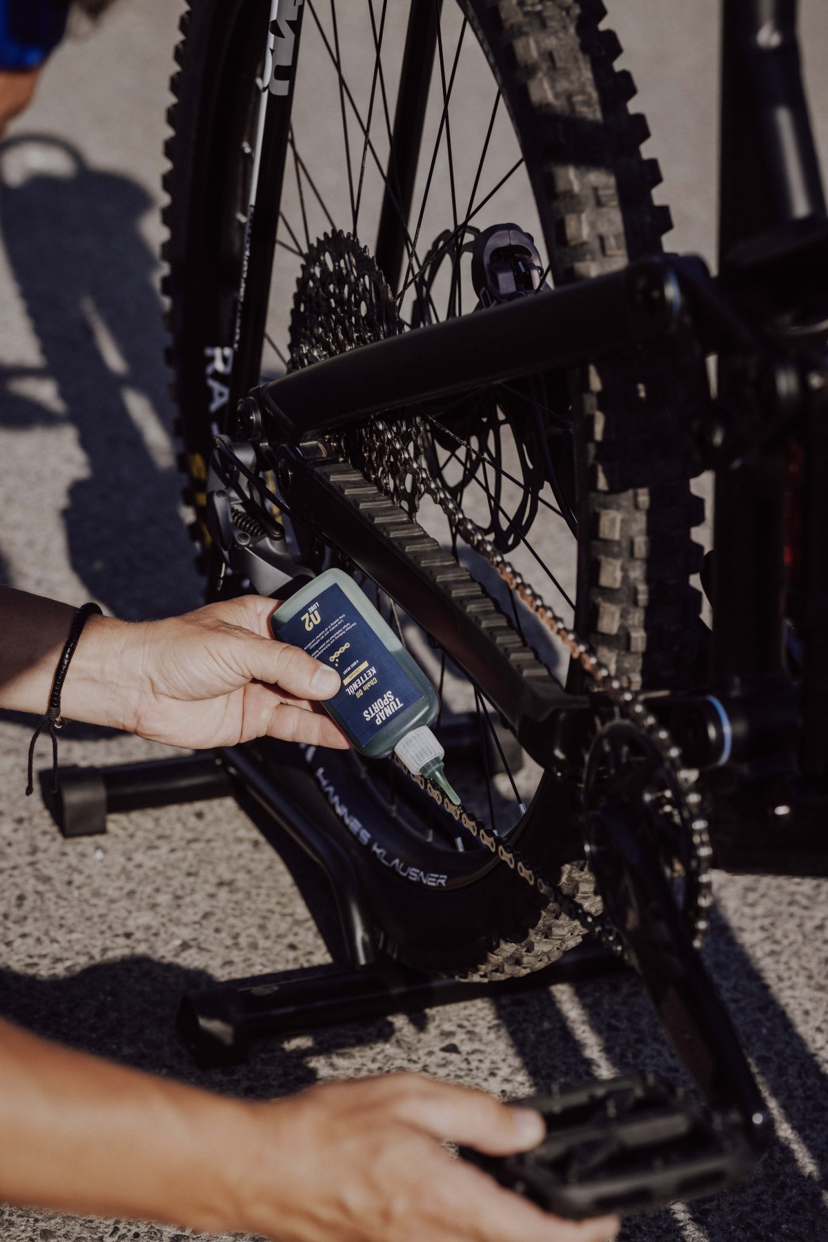 Anwendungsbild Tunap Sports Kettenöl Ultimate